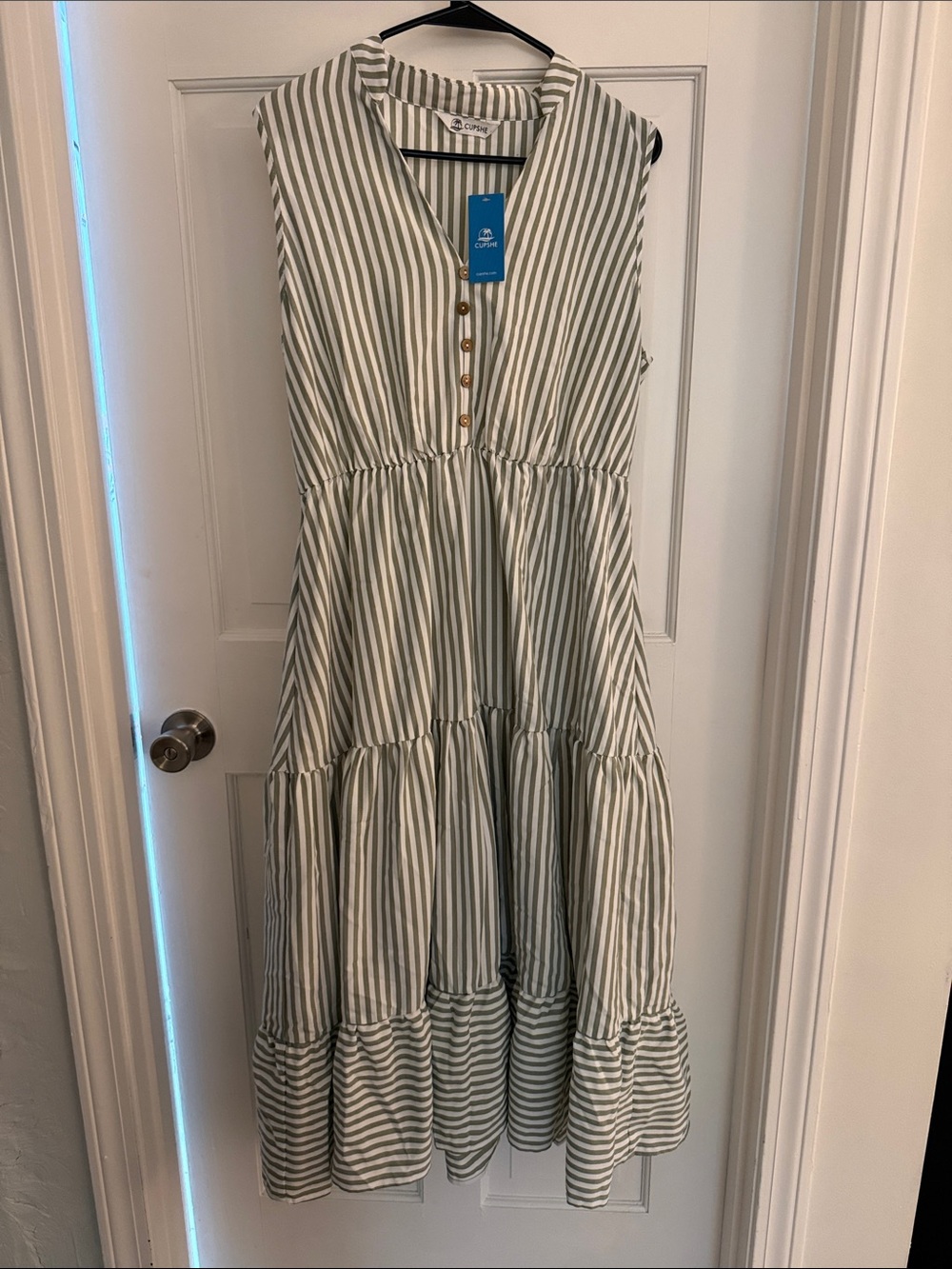 Cupshe Green and White Striped Sleeveless Tiered Midi Dress